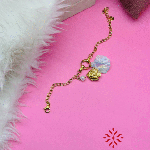 Shell Golden Fish Bracelet