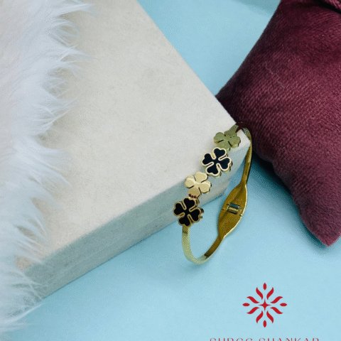 Black Golden Flower Bracelet