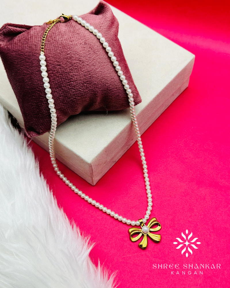 Bow Pearl Choker - Image 2