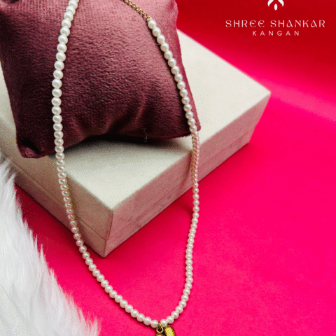 Heart Pearl Choker