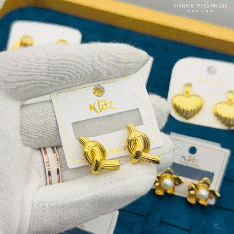 Golden Knot Earrings